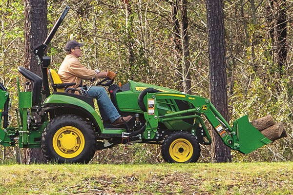 John Deere 2025R Compact Utility Tractor